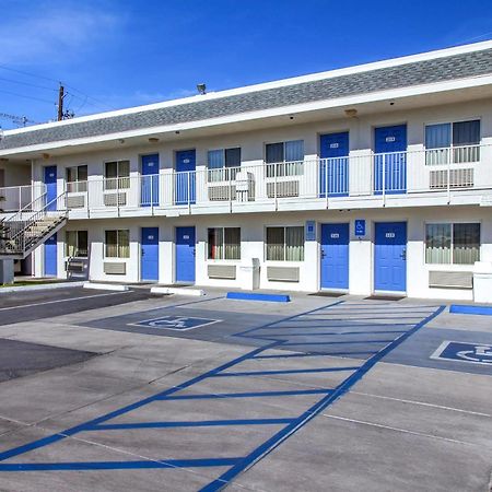Motel 6-Phoenix, Az - Airport - 24Th Street Zewnętrze zdjęcie