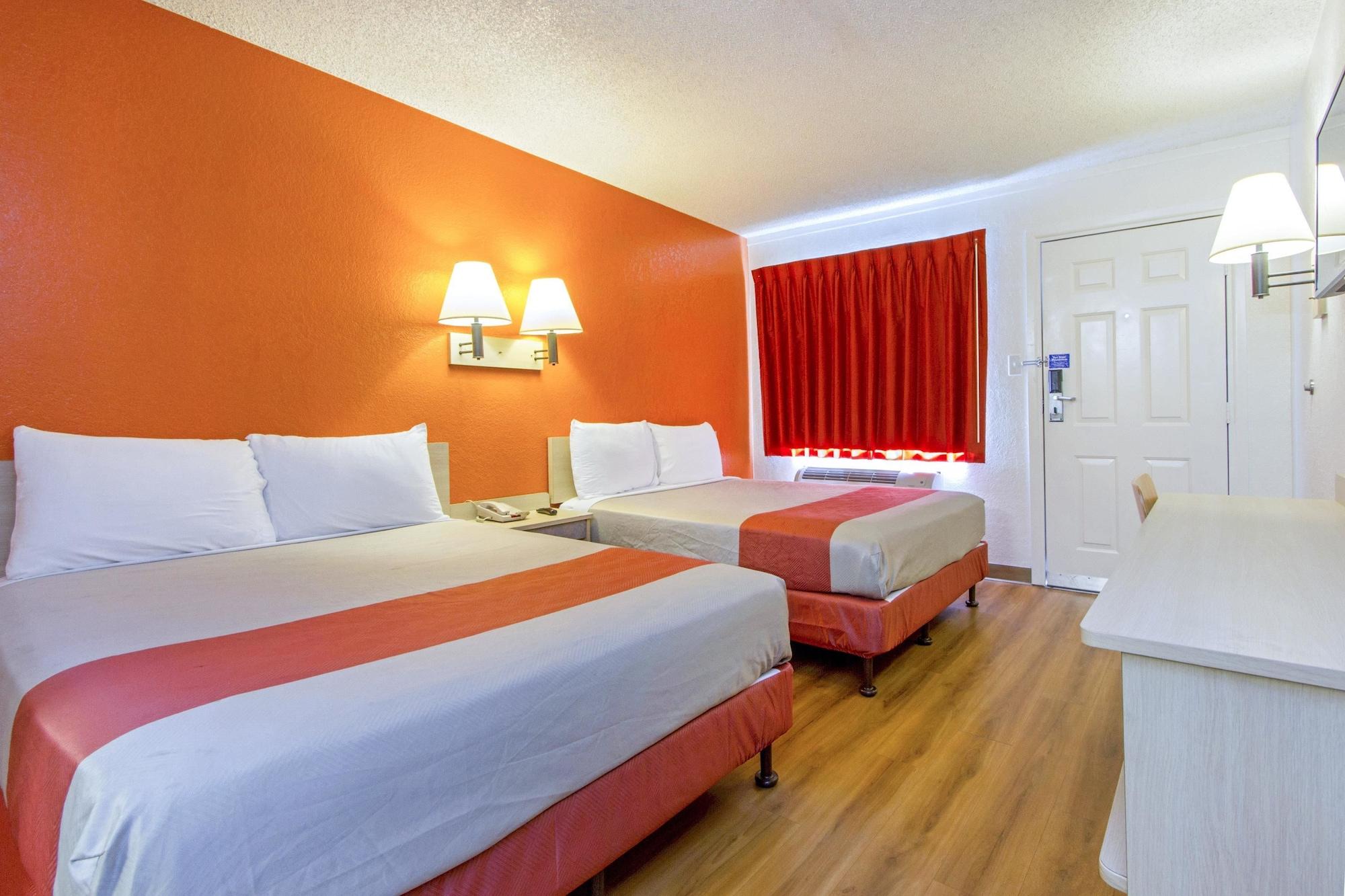 Motel 6-Phoenix, Az - Airport - 24Th Street Zewnętrze zdjęcie