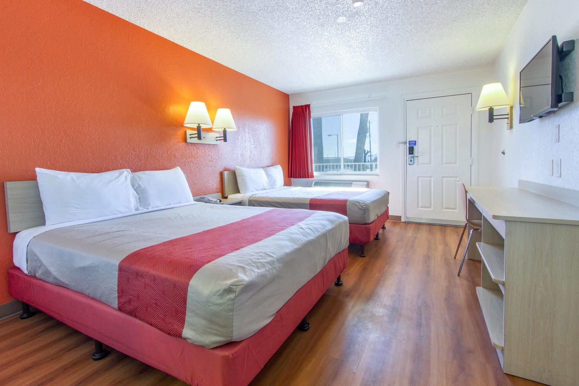 Motel 6-Phoenix, Az - Airport - 24Th Street Zewnętrze zdjęcie