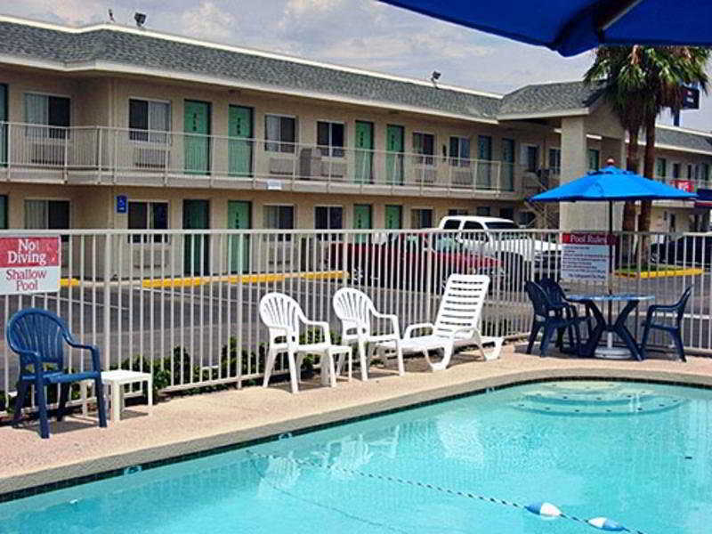 Motel 6-Phoenix, Az - Airport - 24Th Street Zewnętrze zdjęcie
